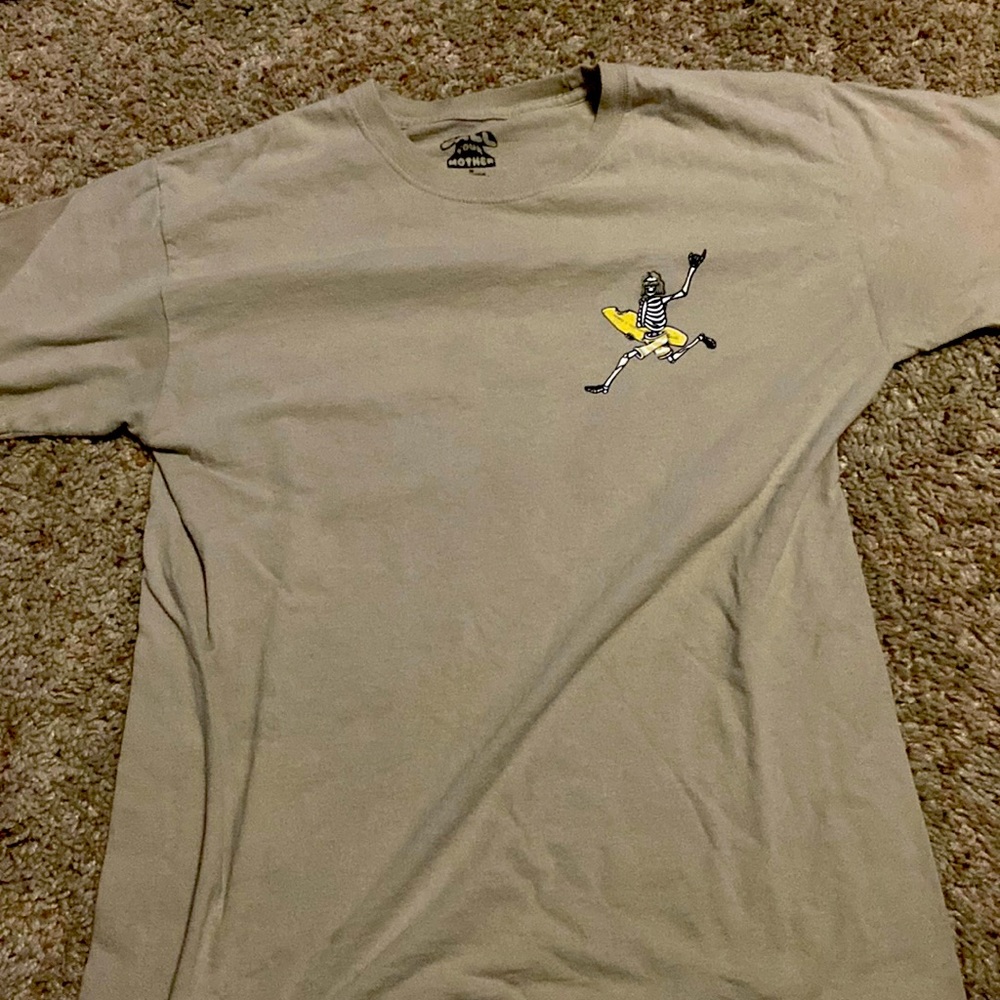 Medium tan t-shirt by Call your Mother